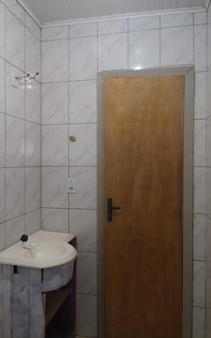 Casa à venda com 85m², 3 quartos e 2 vagasBanheiro da Suíte