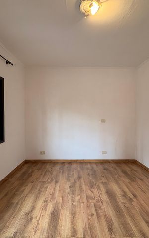 Casa à venda com 140m², 3 quartos e 2 vagas Casa à venda com 140m², 3 quartos e 2 vagasQuarto 1