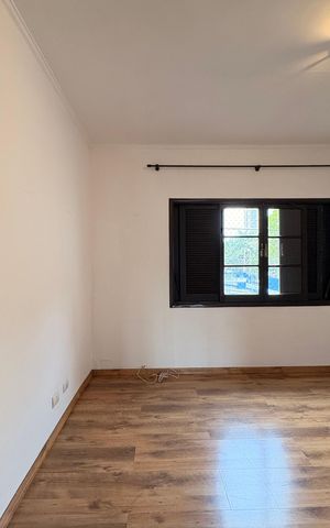 Casa à venda com 140m², 3 quartos e 2 vagas Casa à venda com 140m², 3 quartos e 2 vagasQuarto 1