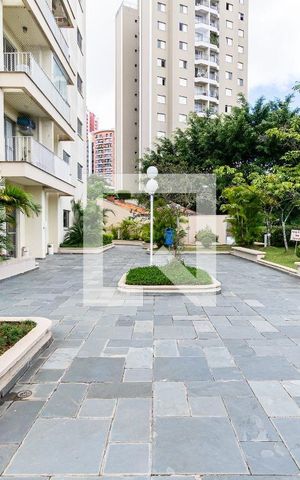 Apartamento à venda com 72m², 3 quartos e 1 vaga Apartamento à venda com 72m², 3 quartos e 1 vagaÁrea comum