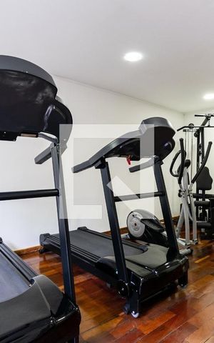 Apartamento à venda com 72m², 3 quartos e 1 vaga Apartamento à venda com 72m², 3 quartos e 1 vagaÁrea comum - Academia