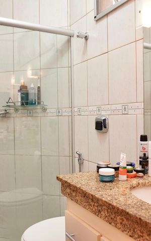 Apartamento à venda com 110m², 3 quartos e 1 vaga Apartamento à venda com 110m², 3 quartos e 1 vagaSuíte - Banheiro