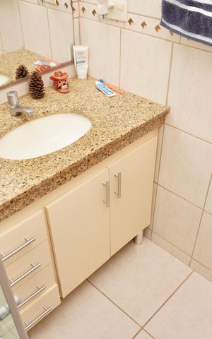 Apartamento à venda com 110m², 3 quartos e 1 vaga Apartamento à venda com 110m², 3 quartos e 1 vagaBanheiro Social 1