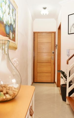 Apartamento à venda com 110m², 3 quartos e 1 vaga Apartamento à venda com 110m², 3 quartos e 1 vagaSala
