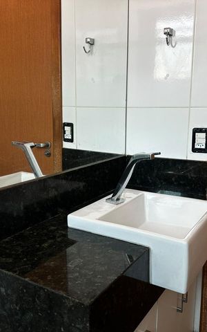 Apartamento à venda com 169m², 3 quartos e 2 vagasBanheiro