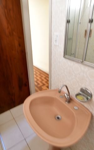 Apartamento à venda com 115m², 2 quartos e sem vagaBanheiro