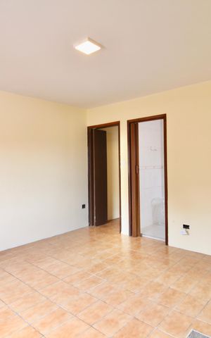 Casa à venda com 170m², 3 quartos e 2 vagas Casa à venda com 170m², 3 quartos e 2 vagasQuarto 1