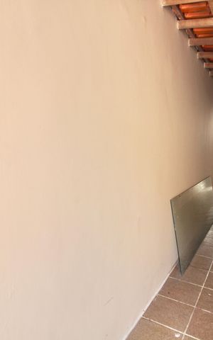 Casa à venda com 170m², 3 quartos e 2 vagas Casa à venda com 170m², 3 quartos e 2 vagasCorredor