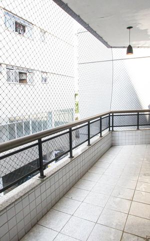 Apartamento para alugar com 108m², 2 quartos e 1 vagaVaranda do Quarto 2