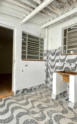 Casa para alugar com 55m², 1 quarto e sem vaga Casa para alugar com 55m², 1 quarto e sem vagaÁrea de Serviço