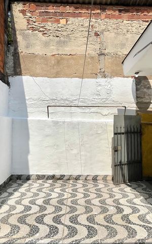 Casa para alugar com 55m², 1 quarto e sem vaga Casa para alugar com 55m², 1 quarto e sem vagaQuintal
