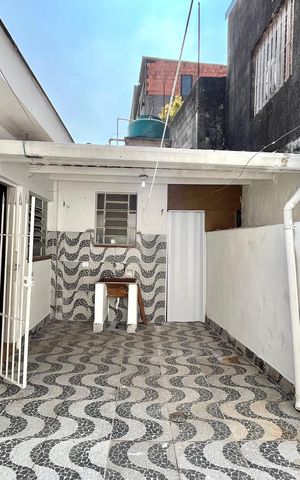 Casa para alugar com 55m², 1 quarto e sem vaga Casa para alugar com 55m², 1 quarto e sem vagaQuintal