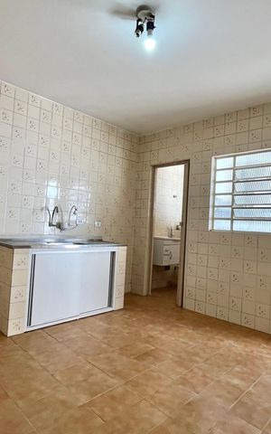 Casa para alugar com 55m², 1 quarto e sem vaga Casa para alugar com 55m², 1 quarto e sem vagaSala/Cozinha