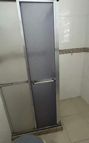 Casa para alugar com 67m², 2 quartos e sem vagaBanheiro