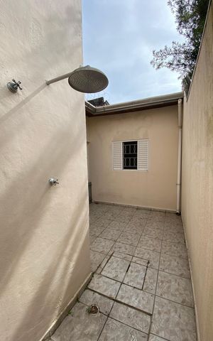 Casa para alugar com 100m², 3 quartos e 2 vagas
