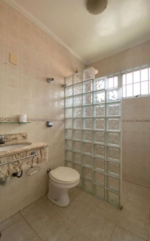 Casa para alugar com 100m², 3 quartos e 2 vagas