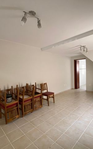 Casa para alugar com 100m², 3 quartos e 2 vagas