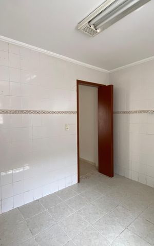 Casa para alugar com 100m², 3 quartos e 2 vagas
