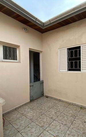 Casa para alugar com 100m², 3 quartos e 2 vagas