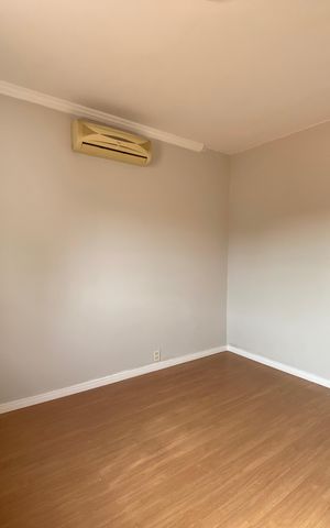 Casa para alugar com 100m², 3 quartos e 2 vagas