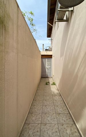 Casa para alugar com 100m², 3 quartos e 2 vagas