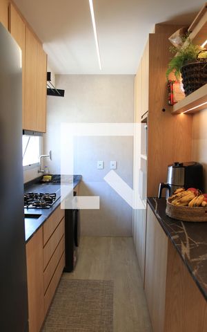 Apartamento à venda com 63m², 2 quartos e 1 vagaCozinha e Área de Serviço