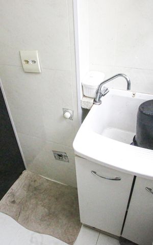 Apartamento para alugar com 55m², 2 quartos e 1 vagaÁrea de Serviço