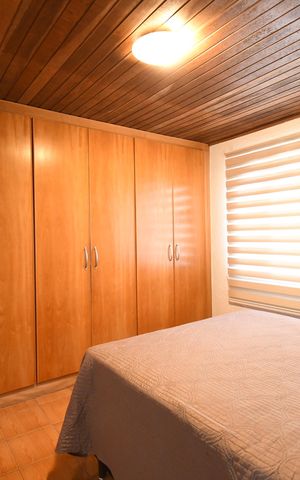 Casa à venda com 94m², 3 quartos e 1 vagaSuíte 