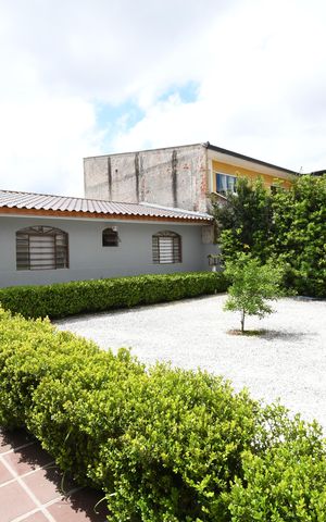 Casa à venda com 94m², 3 quartos e 1 vagaÁrea externa