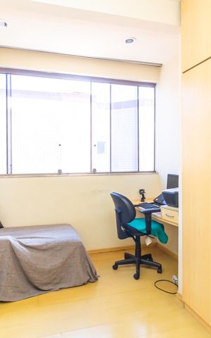 Apartamento à venda com 170m², 4 quartos e 2 vagas