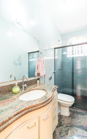 Apartamento à venda com 170m², 4 quartos e 2 vagas