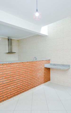 Casa para alugar com 60m², 1 quarto e 1 vagaCozinha