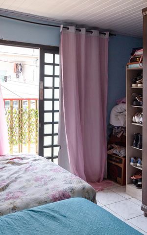 Casa à venda com 250m², 4 quartos e 1 vagaQuarto 1 - Casa 1