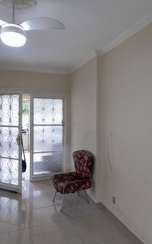 Casa para alugar com 79m², 2 quartos e 3 vagas Casa para alugar com 79m², 2 quartos e 3 vagasSala