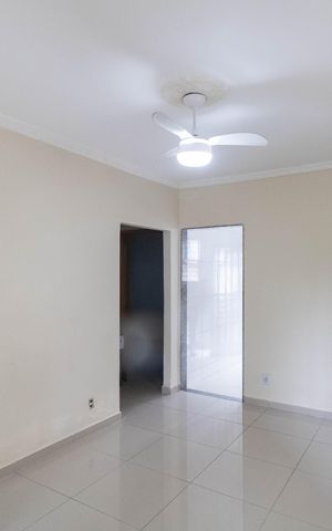 Casa para alugar com 79m², 2 quartos e 3 vagas Casa para alugar com 79m², 2 quartos e 3 vagasSala