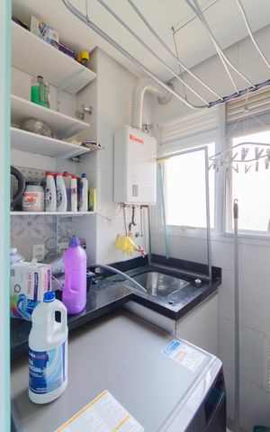 Apartamento à venda com 62m², 2 quartos e 2 vagas Apartamento à venda com 62m², 2 quartos e 2 vagasCozinha e Área de Serviço