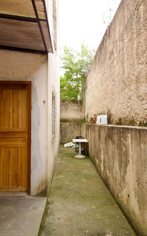 Casa para alugar com 60m², 3 quartos e 1 vaga Casa para alugar com 60m², 3 quartos e 1 vagaQuintal