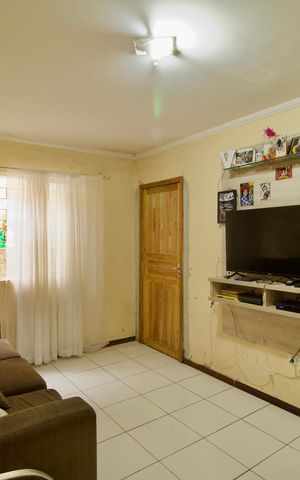 Casa para alugar com 60m², 3 quartos e 1 vaga Casa para alugar com 60m², 3 quartos e 1 vagaSala