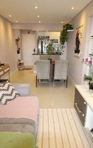 Apartamento para alugar com 64m², 2 quartos e 1 vagaSala