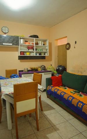 Casa para alugar com 147m², 3 quartos e 2 vagasCozinha 