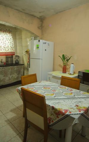 Casa para alugar com 147m², 3 quartos e 2 vagasCozinha 