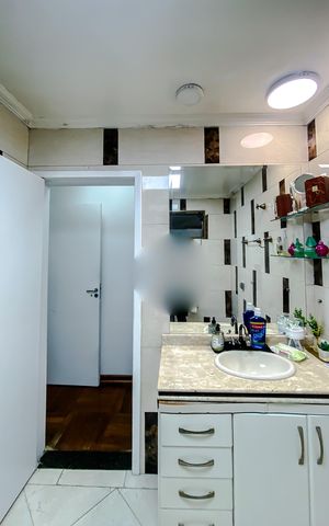 Apartamento à venda com 180m², 3 quartos e 1 vaga Apartamento à venda com 180m², 3 quartos e 1 vagaBanheiro da Suíte