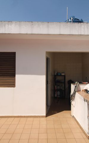 Casa para alugar com 255m², 3 quartos e 5 vagasÁrea de Serviço
