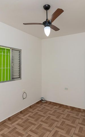 Casa para alugar com 120m², 2 quartos e 1 vaga Casa para alugar com 120m², 2 quartos e 1 vagaQuarto 1