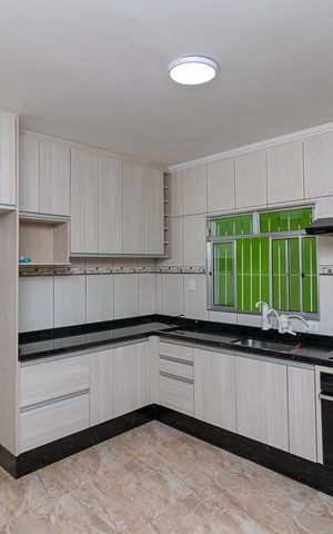 Casa para alugar com 120m², 2 quartos e 1 vaga Casa para alugar com 120m², 2 quartos e 1 vagaCozinha
