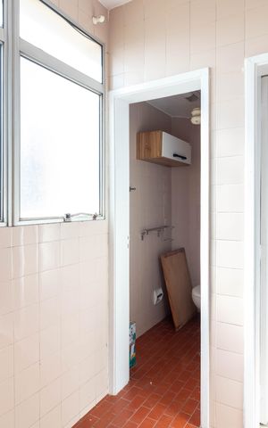 Apartamento à venda com 70m², 2 quartos e 1 vagaÁrea de Serviço