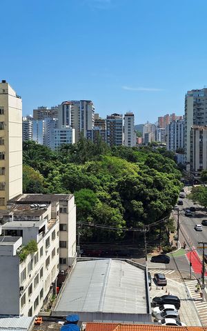 Apartamento à venda com 89m², 2 quartos e 1 vaga Apartamento à venda com 89m², 2 quartos e 1 vagaQuarto 1
