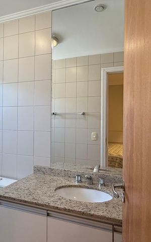 Apartamento para alugar com 180m², 5 quartos e 2 vagasSuíte