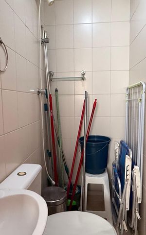 Apartamento para alugar com 180m², 5 quartos e 2 vagasBanheiro de serviço