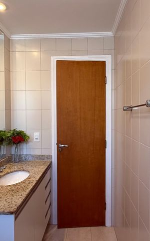 Apartamento para alugar com 180m², 5 quartos e 2 vagasBanheiro Suíte